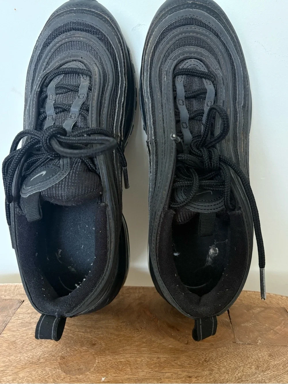 Nike Air Max 97 Womens Triple Black Athletic Sneakers Size 7